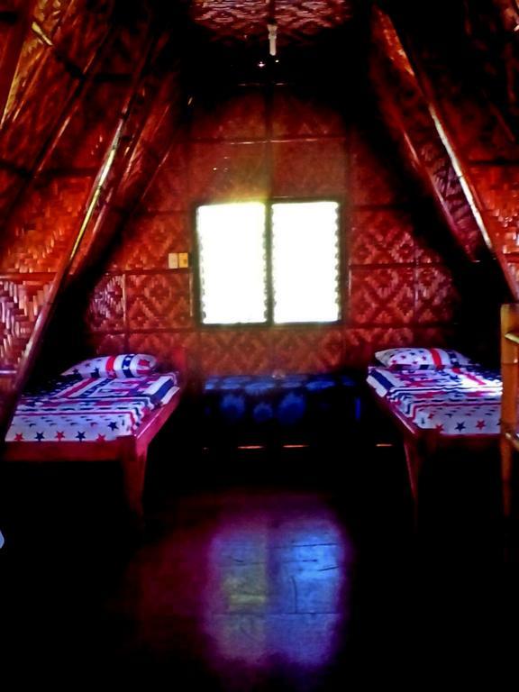 פנגלאו Lennon'S Place Backpacker Hostel חדר תמונה